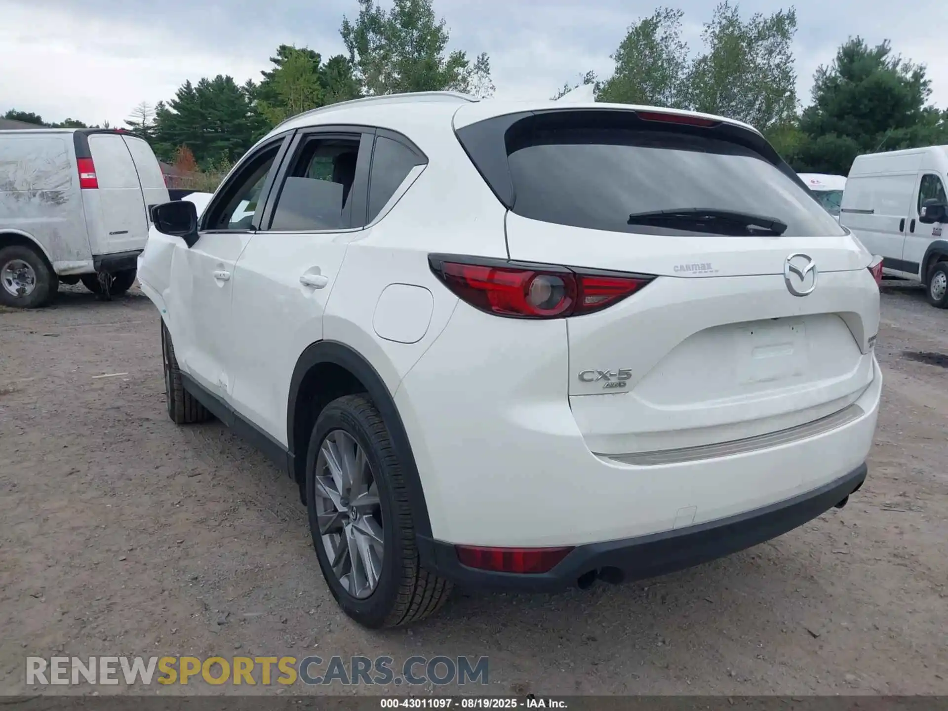 3 Photograph of a damaged car JM3KFBAY6M0414498 MAZDA CX-5 2021