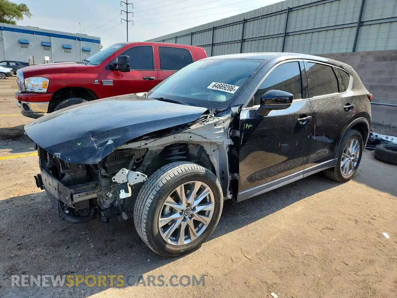 1 Фотография поврежденного автомобиля JM3KFBAY8M0417404 MAZDA CX-5 2021