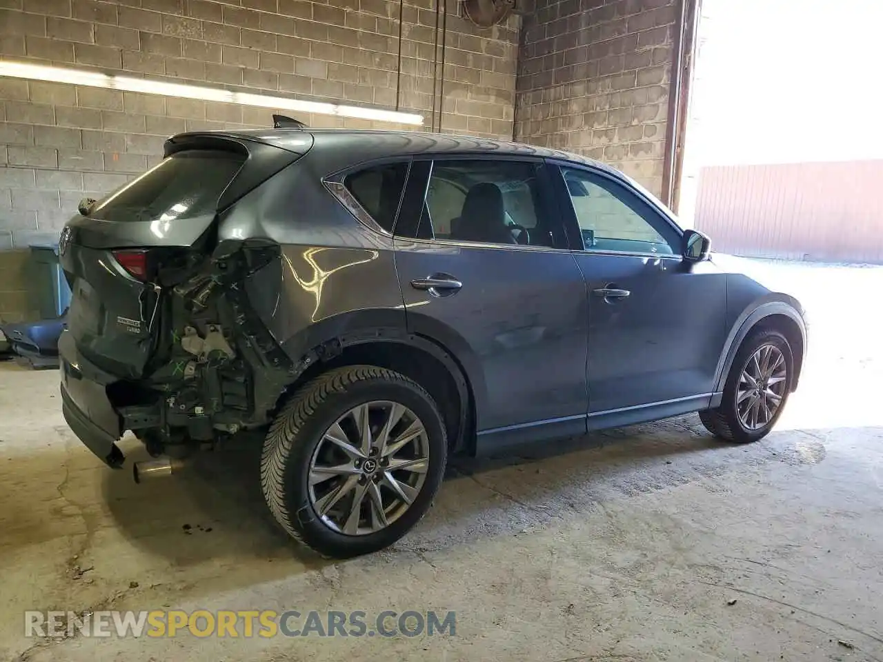 3 Фотография поврежденного автомобиля JM3KFBAY9M0428069 MAZDA CX-5 2021