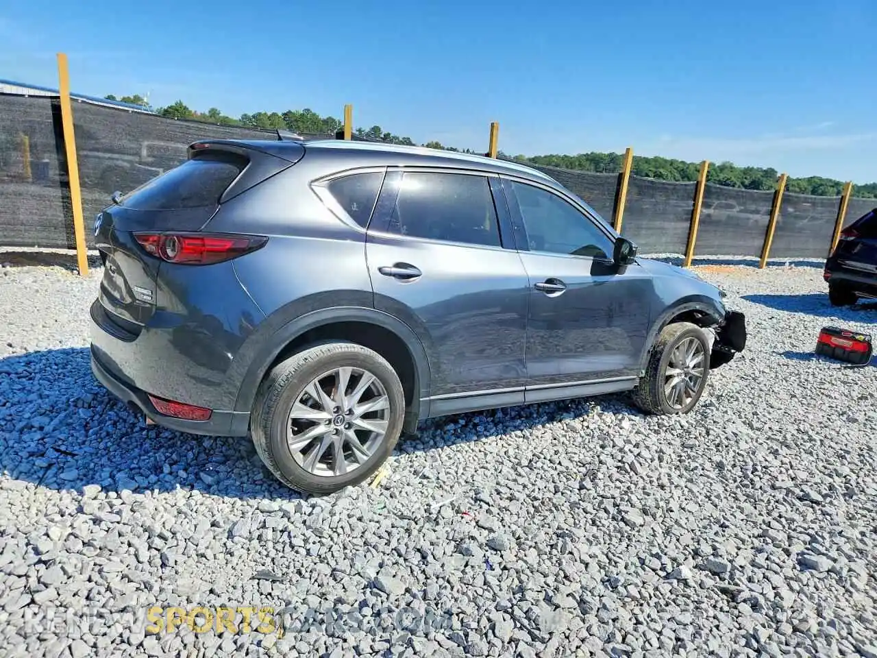 3 fotografías del automóvil dañado JM3KFBAY9M0439413 MAZDA CX-5 2021