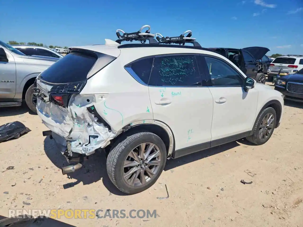 3 Photograph of a damaged car JM3KFBAY9M0458642 MAZDA CX-5 2021