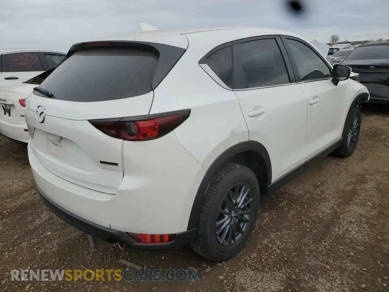 3 fotografías del automóvil dañado JM3KFBBM6M0398234 MAZDA CX-5 2021
