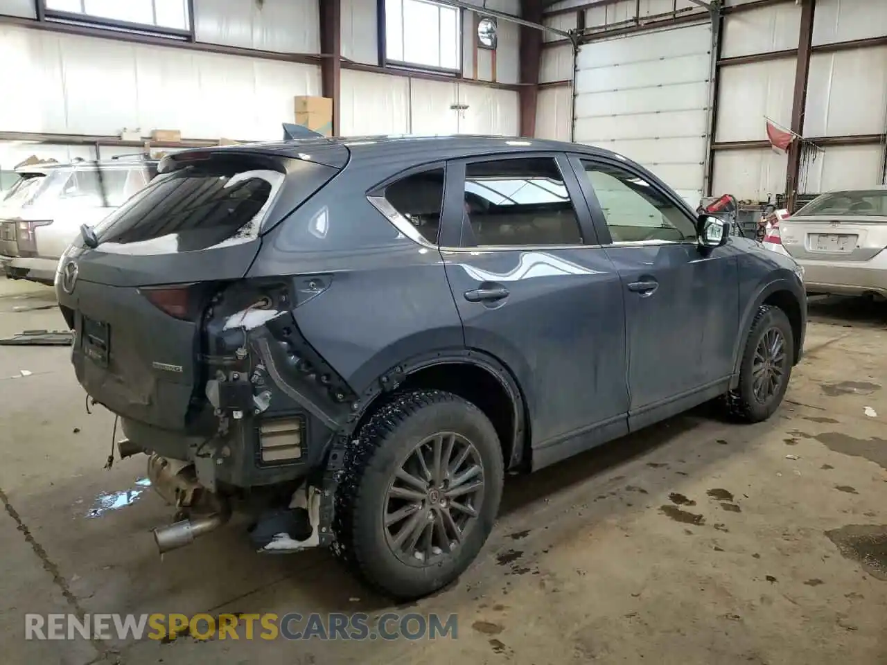 3 fotografías del automóvil dañado JM3KFBCM1M0116497 MAZDA CX-5 2021