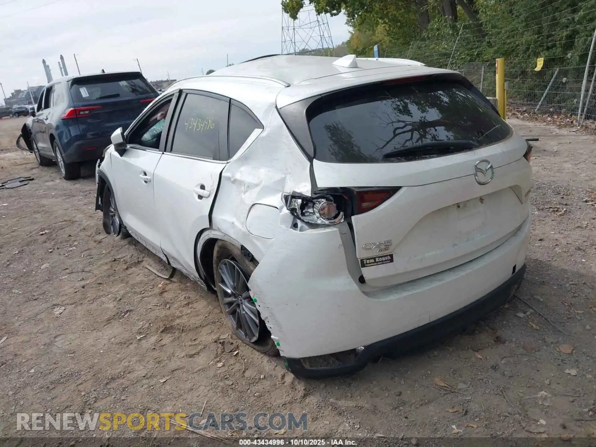 3 Photograph of a damaged car JM3KFBCM7M0477474 MAZDA CX-5 2021