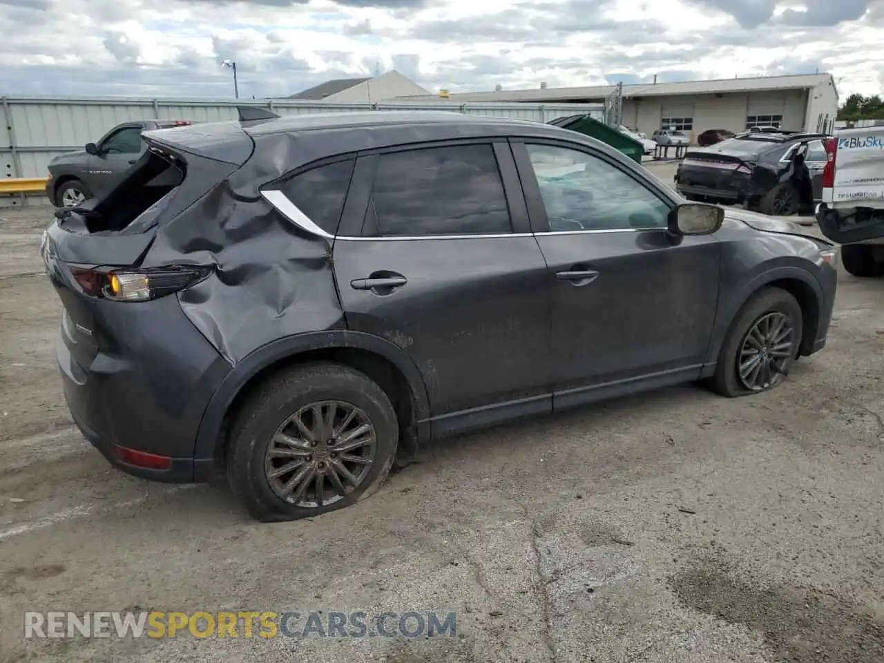 3 Photograph of a damaged car JM3KFBCM7M1440676 MAZDA CX-5 2021