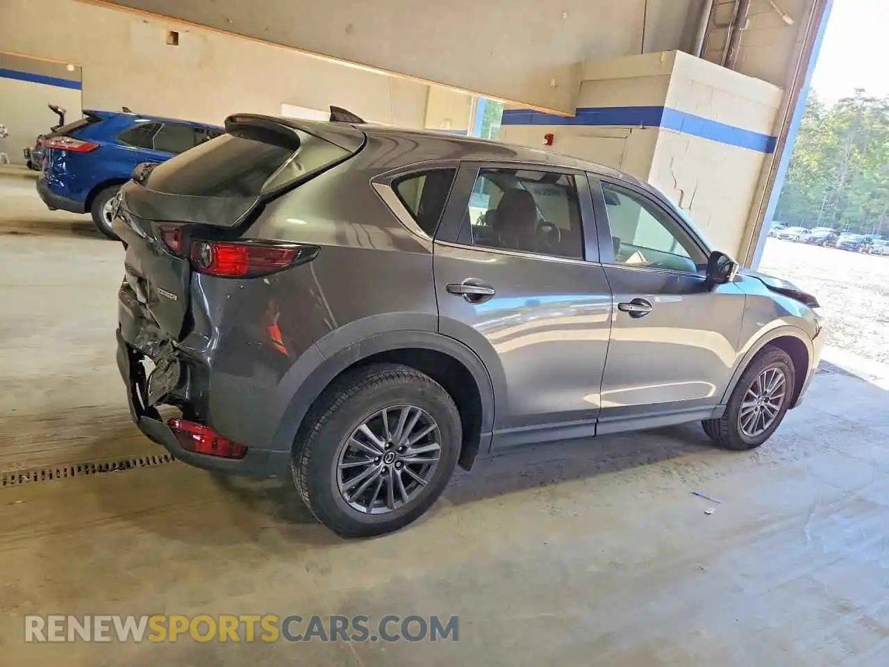 3 fotografías del automóvil dañado JM3KFBCM8M1385915 MAZDA CX-5 2021
