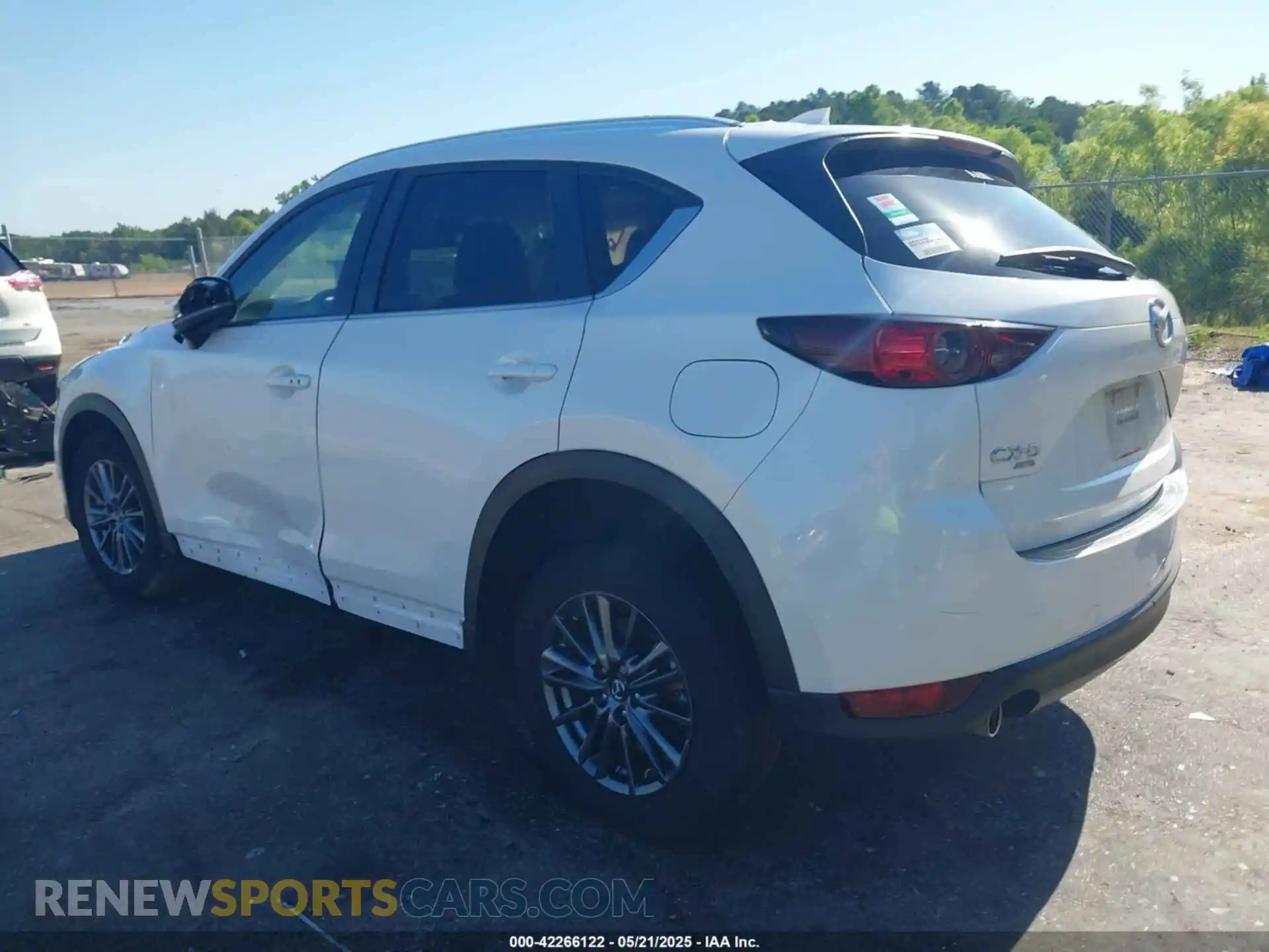 3 Photograph of a damaged car JM3KFBCM9M1440680 MAZDA CX-5 2021
