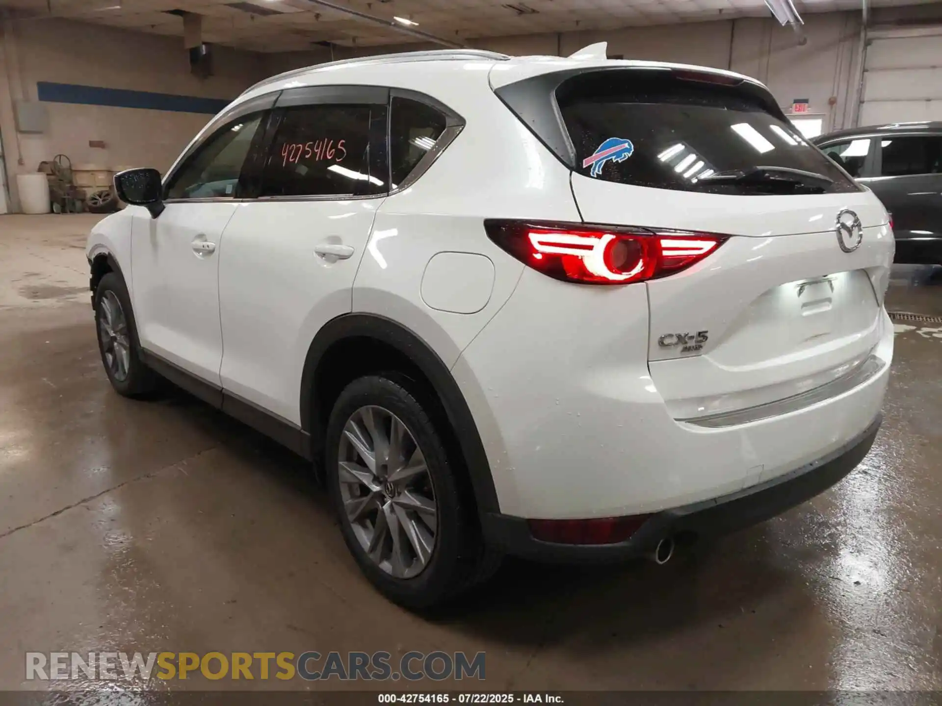 3 Photograph of a damaged car JM3KFBDM1M0310249 MAZDA CX-5 2021