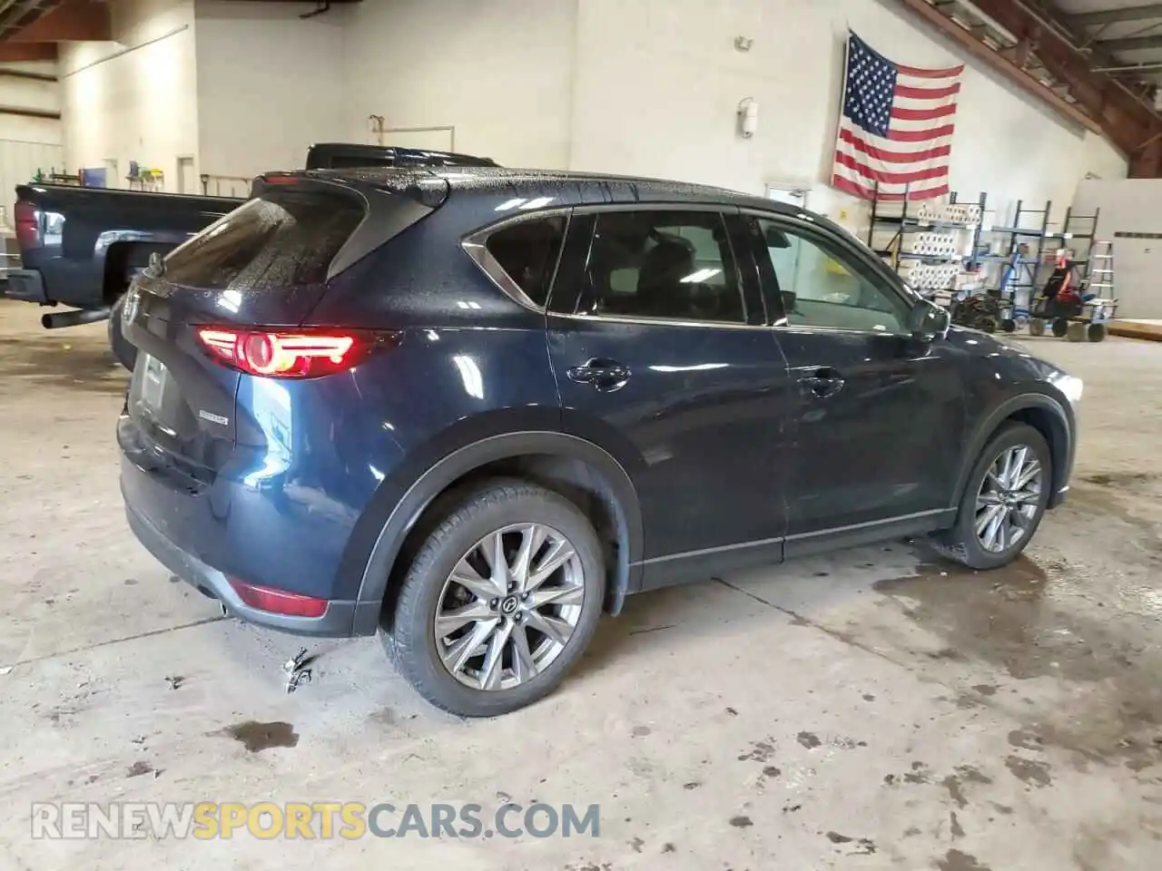3 Photograph of a damaged car JM3KFBDM1M1426755 MAZDA CX-5 2021