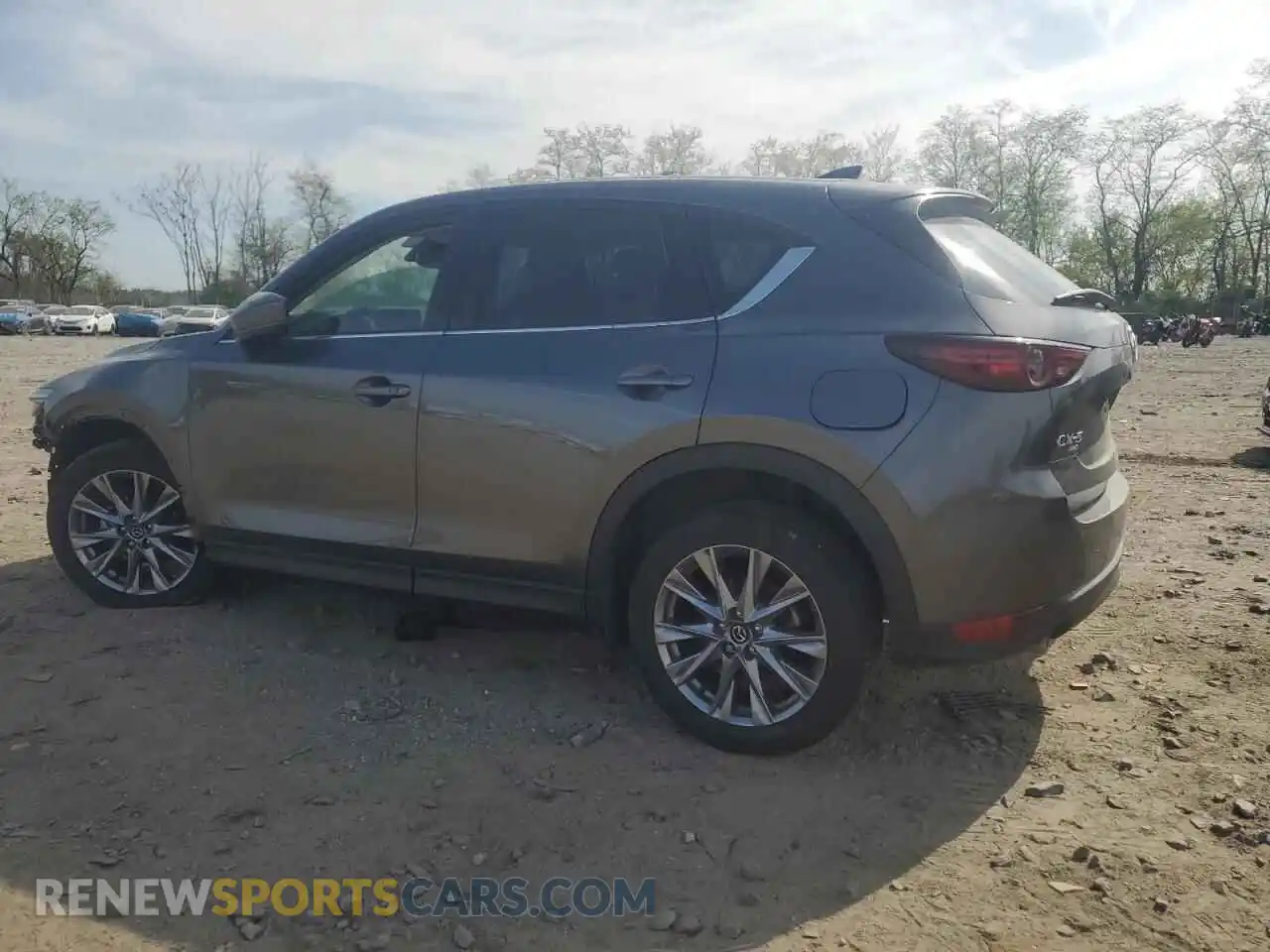 2 fotografías del automóvil dañado JM3KFBDM2M0307909 MAZDA CX-5 2021