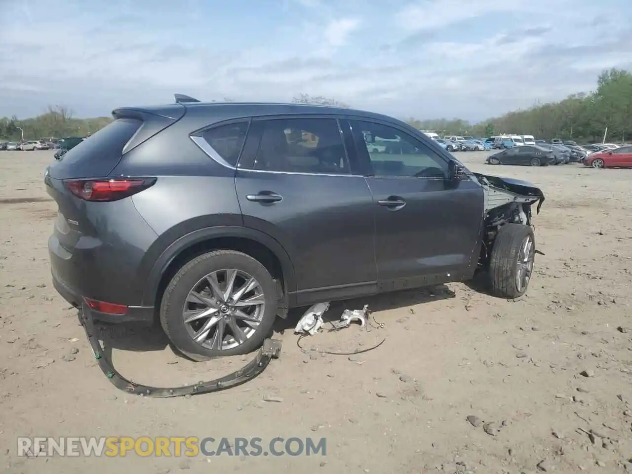 3 fotografías del automóvil dañado JM3KFBDM2M0307909 MAZDA CX-5 2021