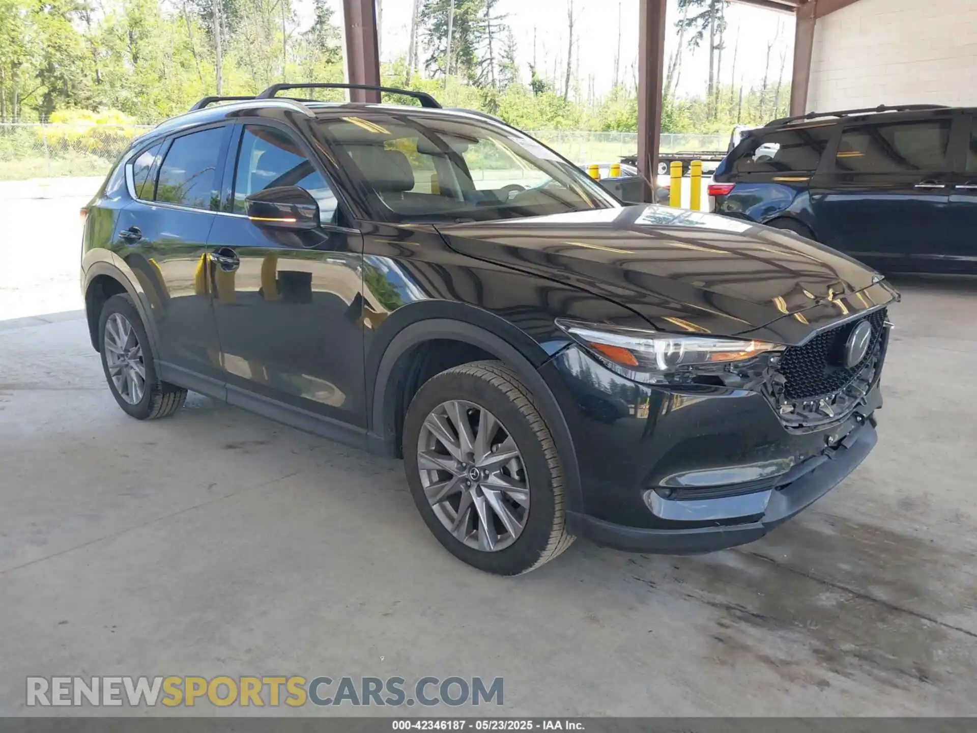 1 Photograph of a damaged car JM3KFBDM3M0325108 MAZDA CX-5 2021