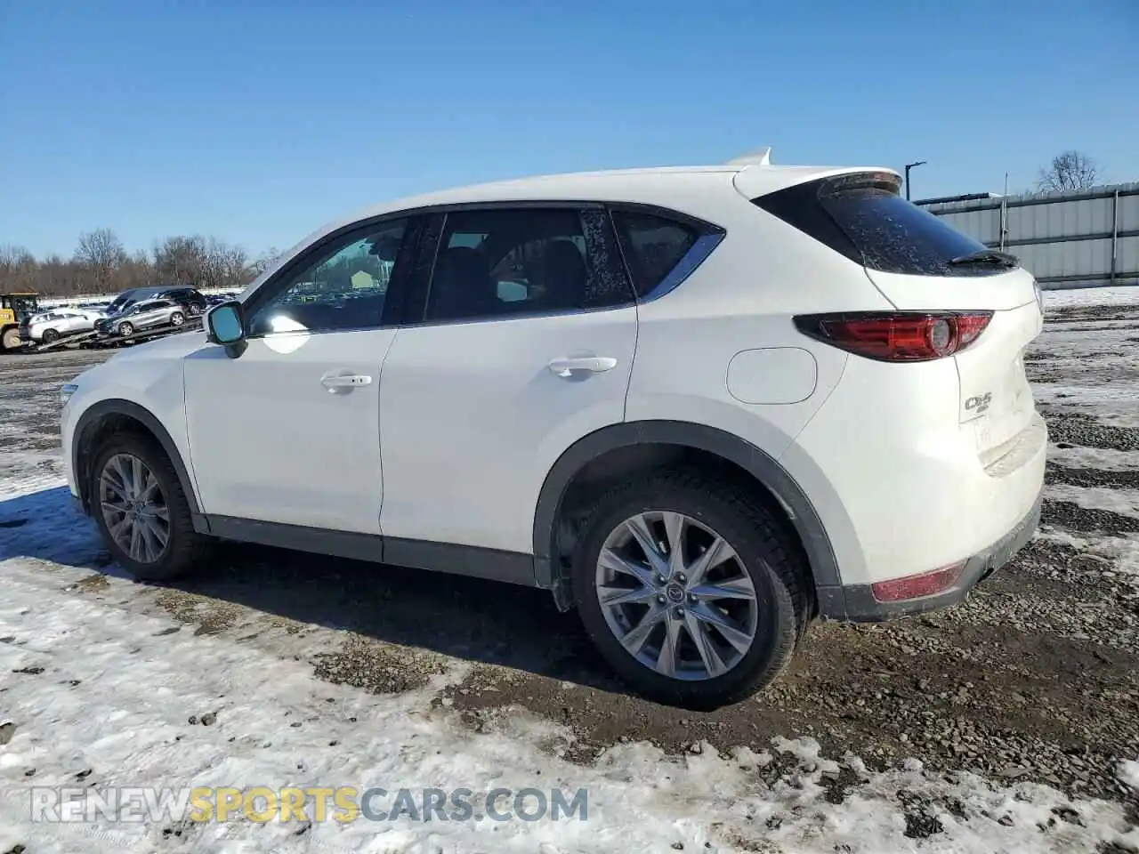 2 Photograph of a damaged car JM3KFBDM3M1305807 MAZDA CX-5 2021