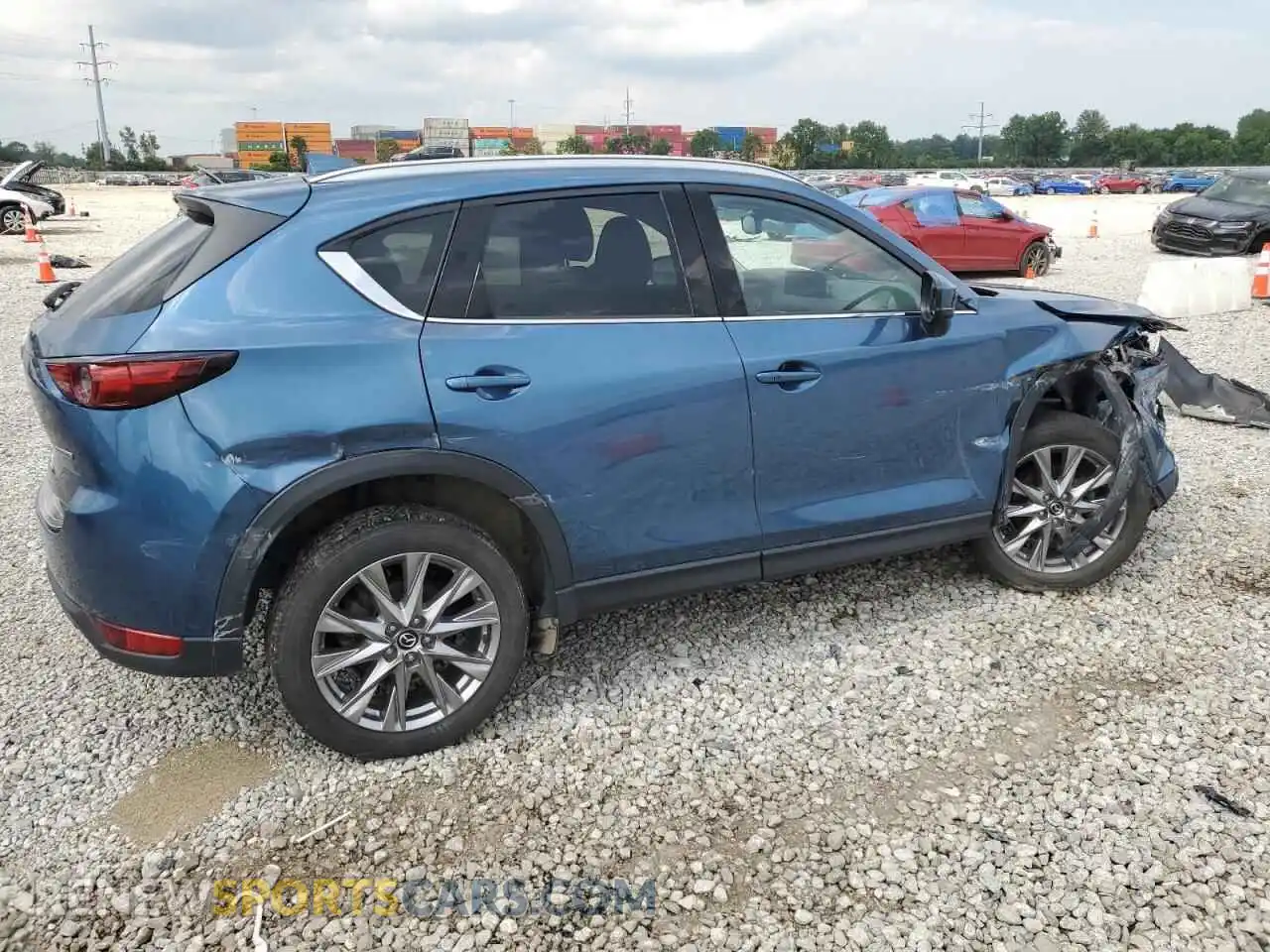 3 Photograph of a damaged car JM3KFBDM4M1371590 MAZDA CX-5 2021