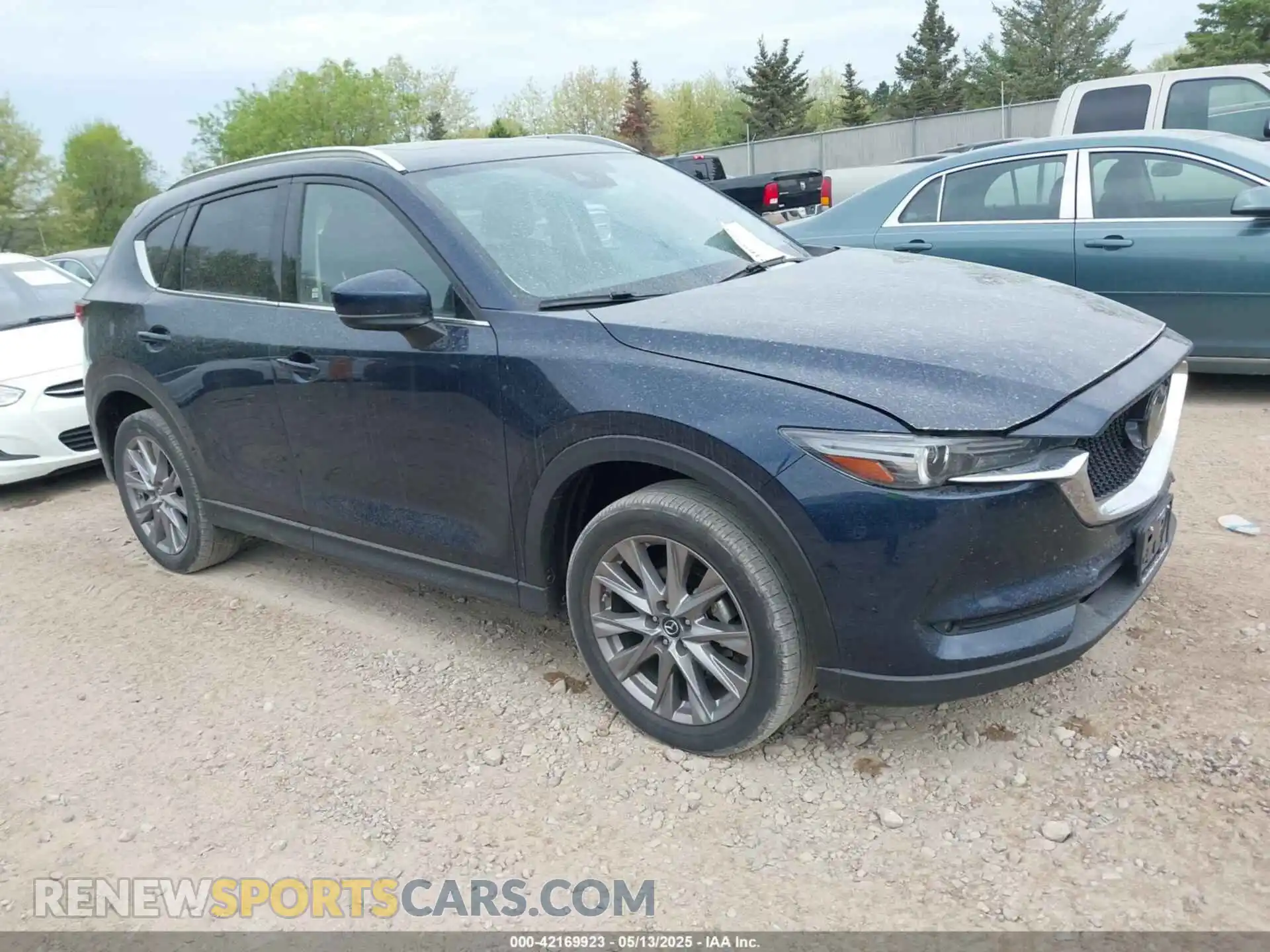 1 Photograph of a damaged car JM3KFBDM6M0413327 MAZDA CX-5 2021