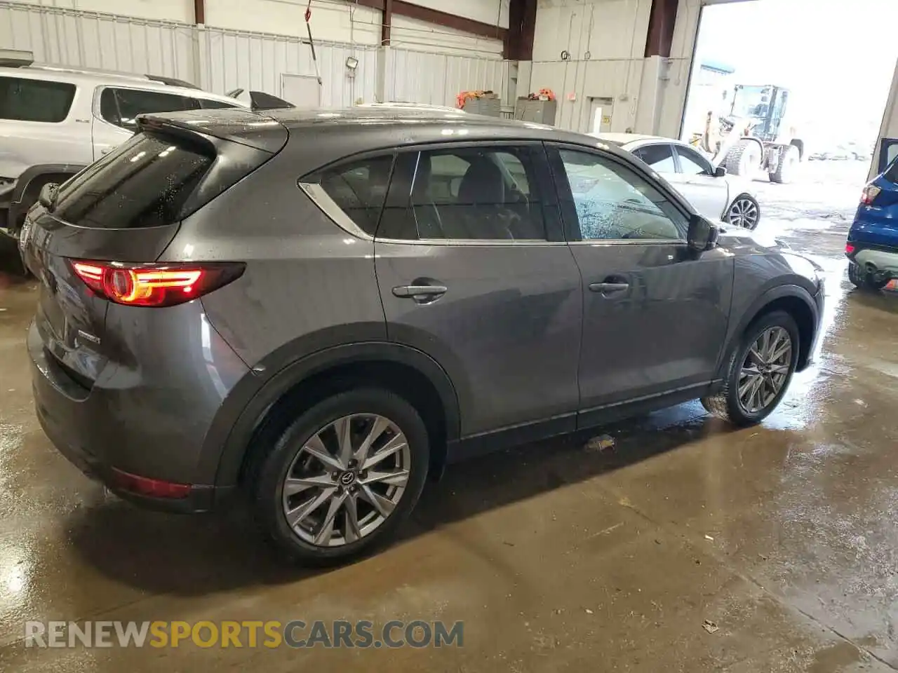 3 Photograph of a damaged car JM3KFBDM6M0478372 MAZDA CX-5 2021