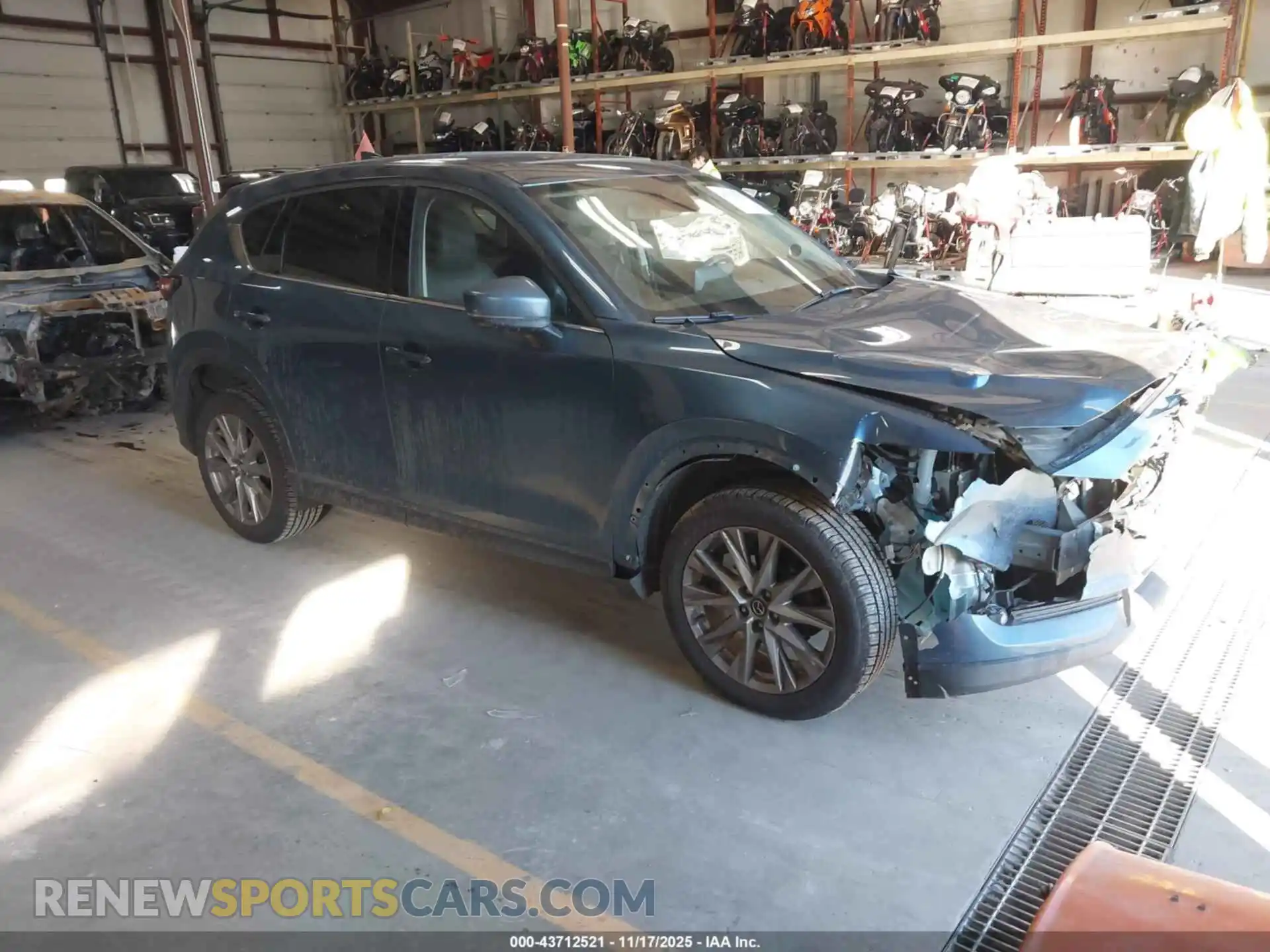 1 Photograph of a damaged car JM3KFBDM6M1466085 MAZDA CX-5 2021