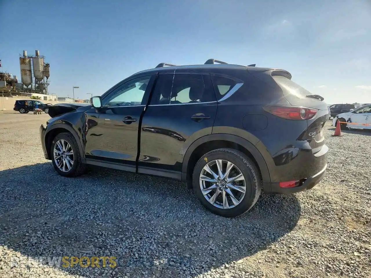 2 Photograph of a damaged car JM3KFBDM7M0490739 MAZDA CX-5 2021