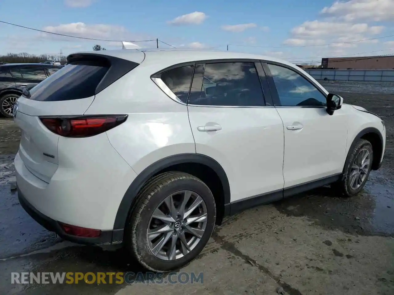 3 Photograph of a damaged car JM3KFBDM7M1391011 MAZDA CX-5 2021