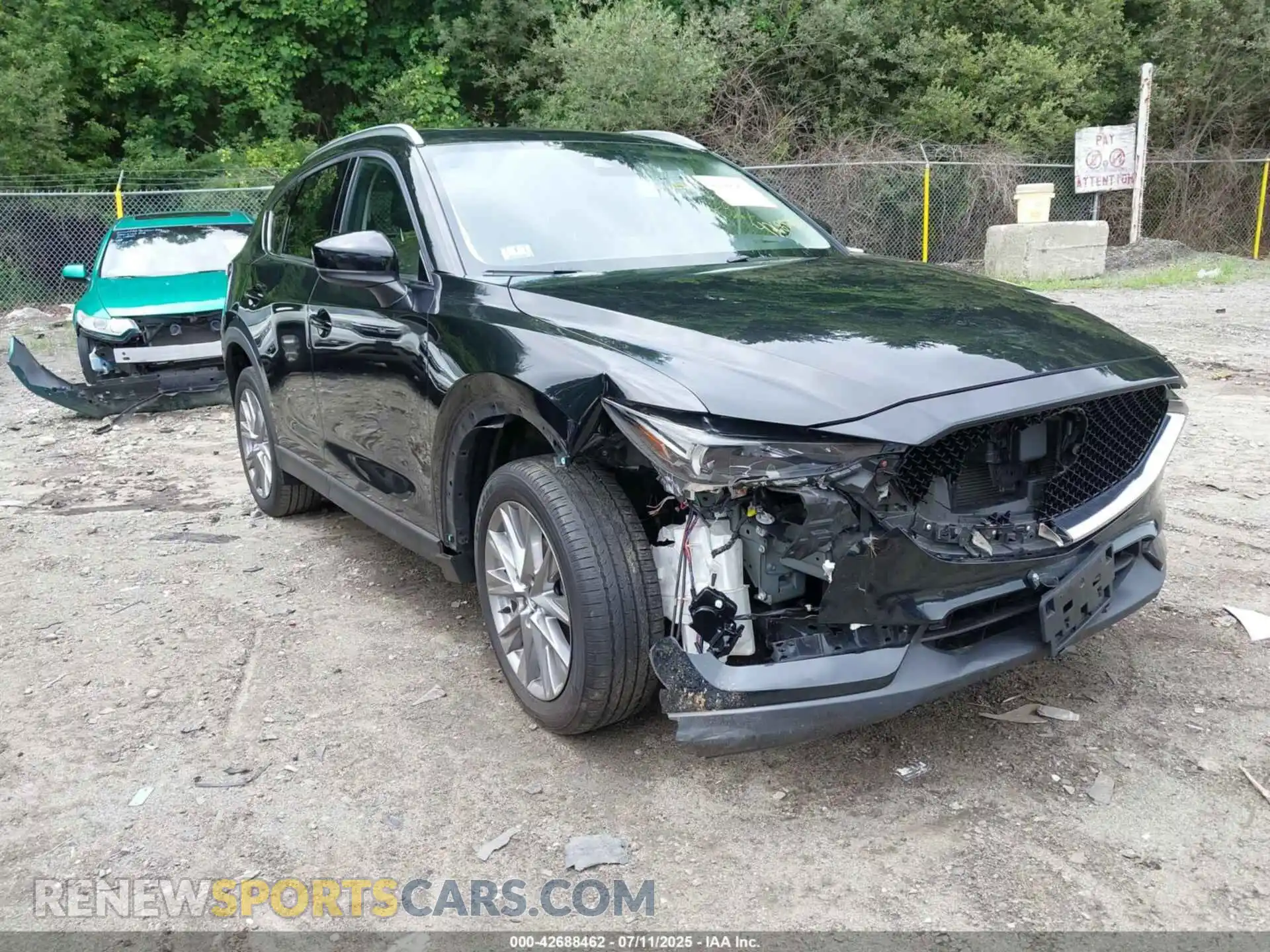 1 Photograph of a damaged car JM3KFBDM8M0353759 MAZDA CX-5 2021