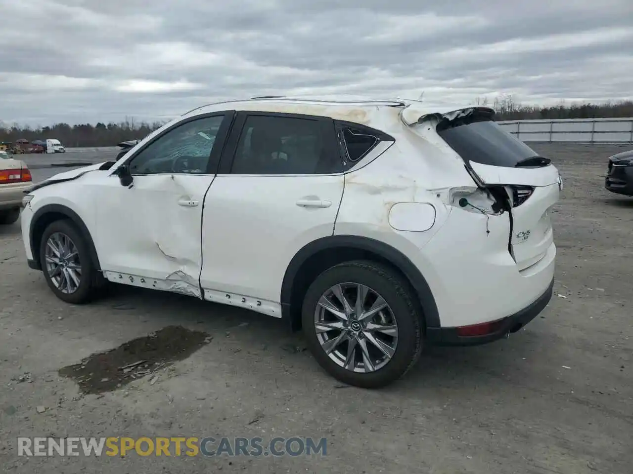 2 Photograph of a damaged car JM3KFBDM8M1431919 MAZDA CX-5 2021
