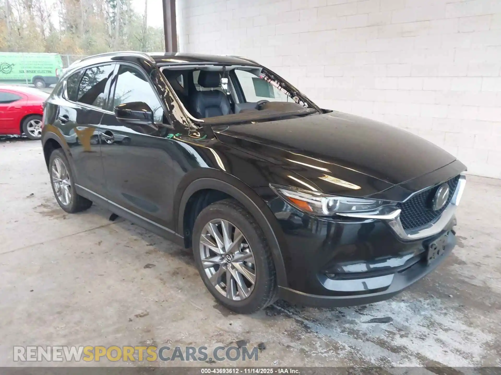 1 Photograph of a damaged car JM3KFBDM8M1438353 MAZDA CX-5 2021