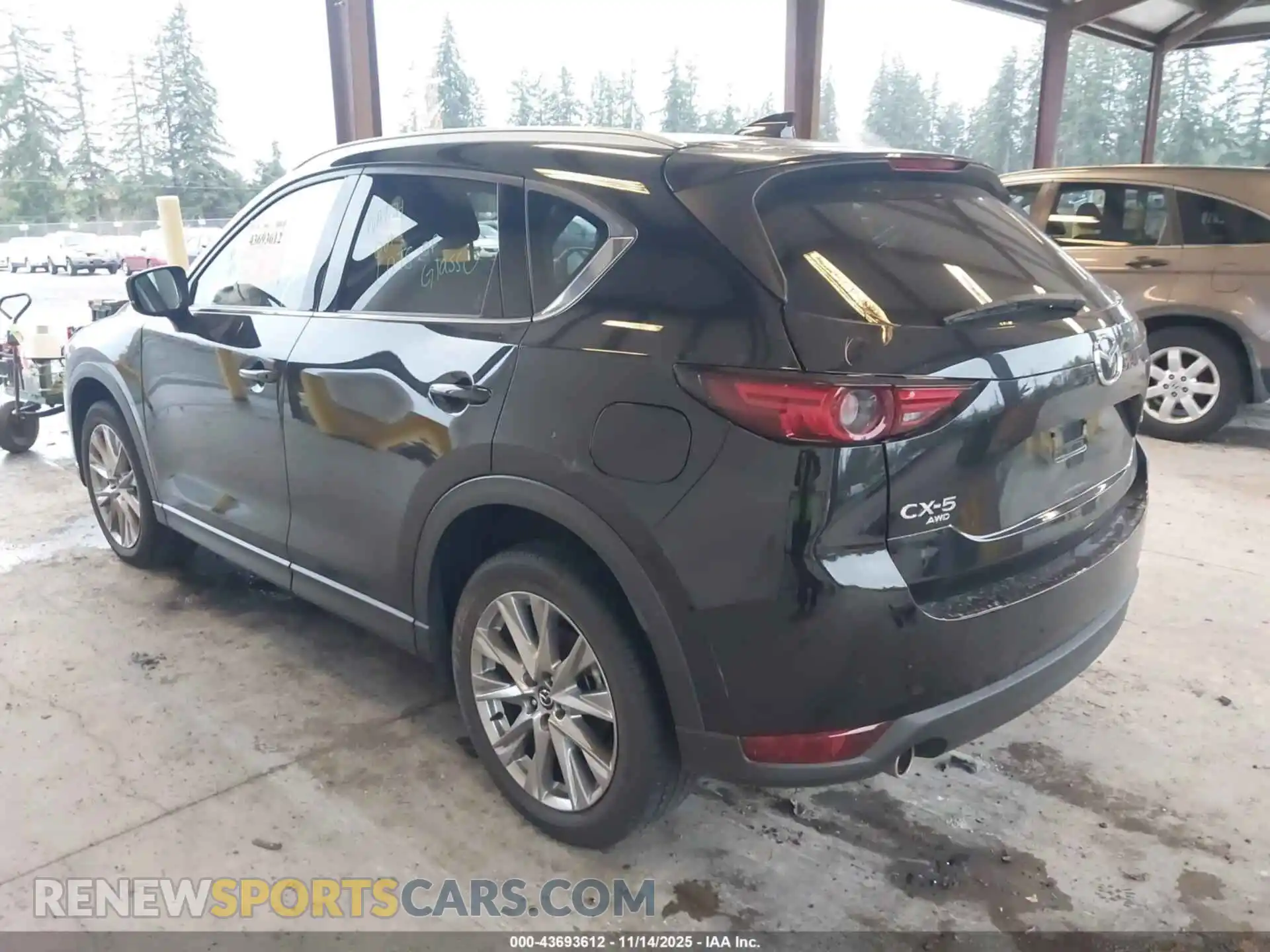 3 Photograph of a damaged car JM3KFBDM8M1438353 MAZDA CX-5 2021