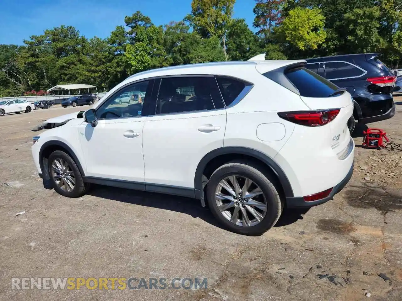 2 fotografías del automóvil dañado JM3KFBDM9M0432065 MAZDA CX-5 2021