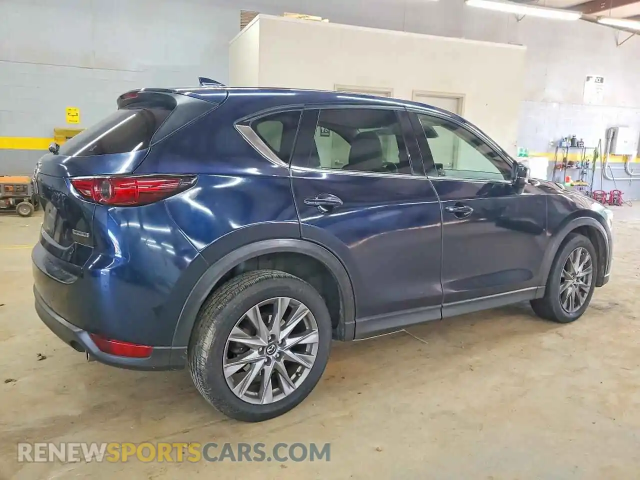 3 Фотография поврежденного автомобиля JM3KFBDMXM0309083 MAZDA CX-5 2021