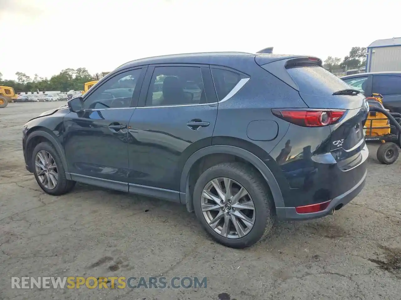 2 Photograph of a damaged car JM3KFBDMXM1480300 MAZDA CX-5 2021