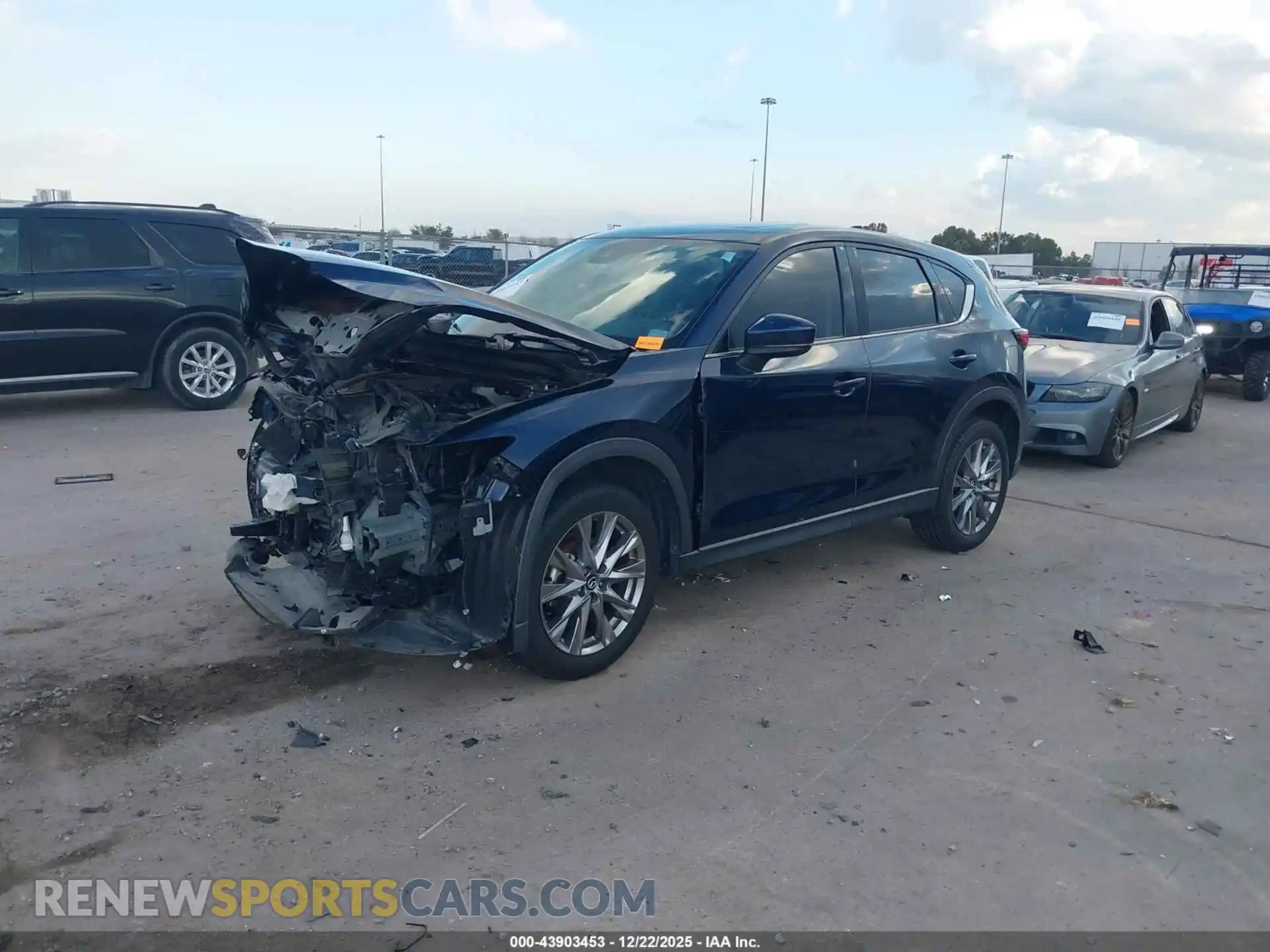 2 Photograph of a damaged car JM3KFBDMXM1481561 MAZDA CX-5 2021