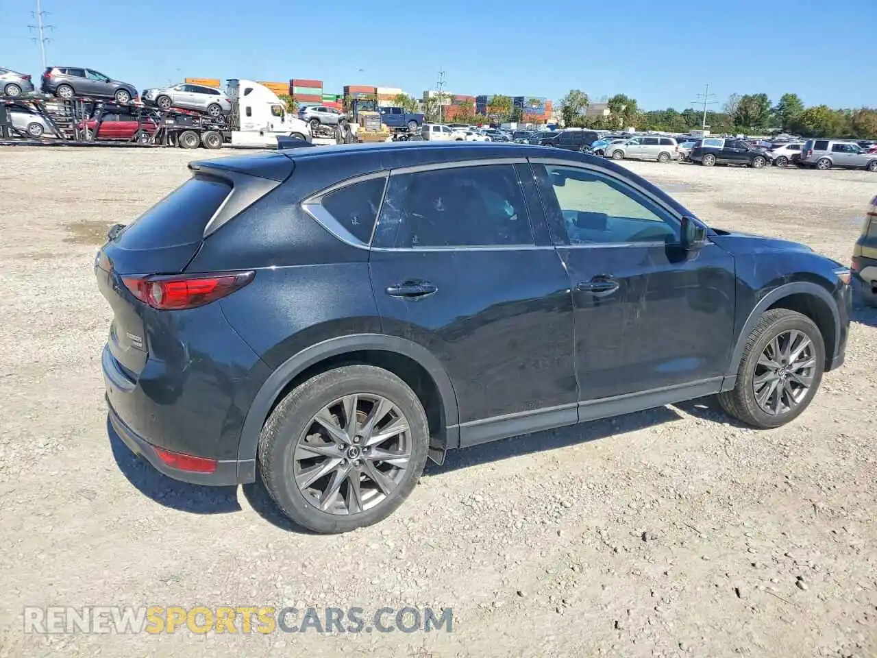 3 fotografías del automóvil dañado JM3KFBEY1M0346136 MAZDA CX-5 2021