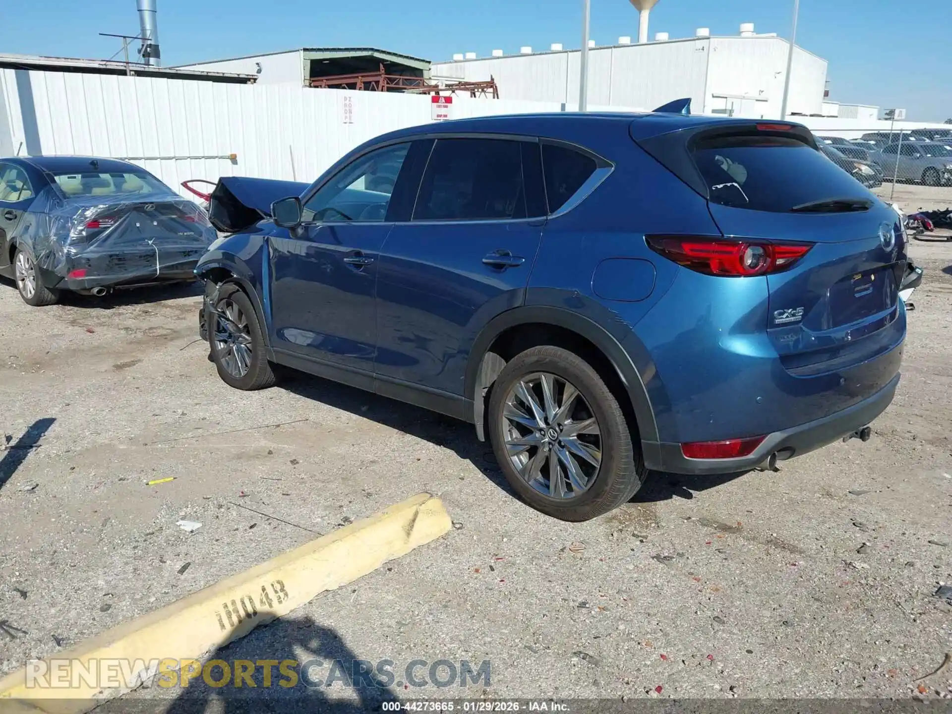 3 Photograph of a damaged car JM3KFBEY2M0457262 MAZDA CX-5 2021