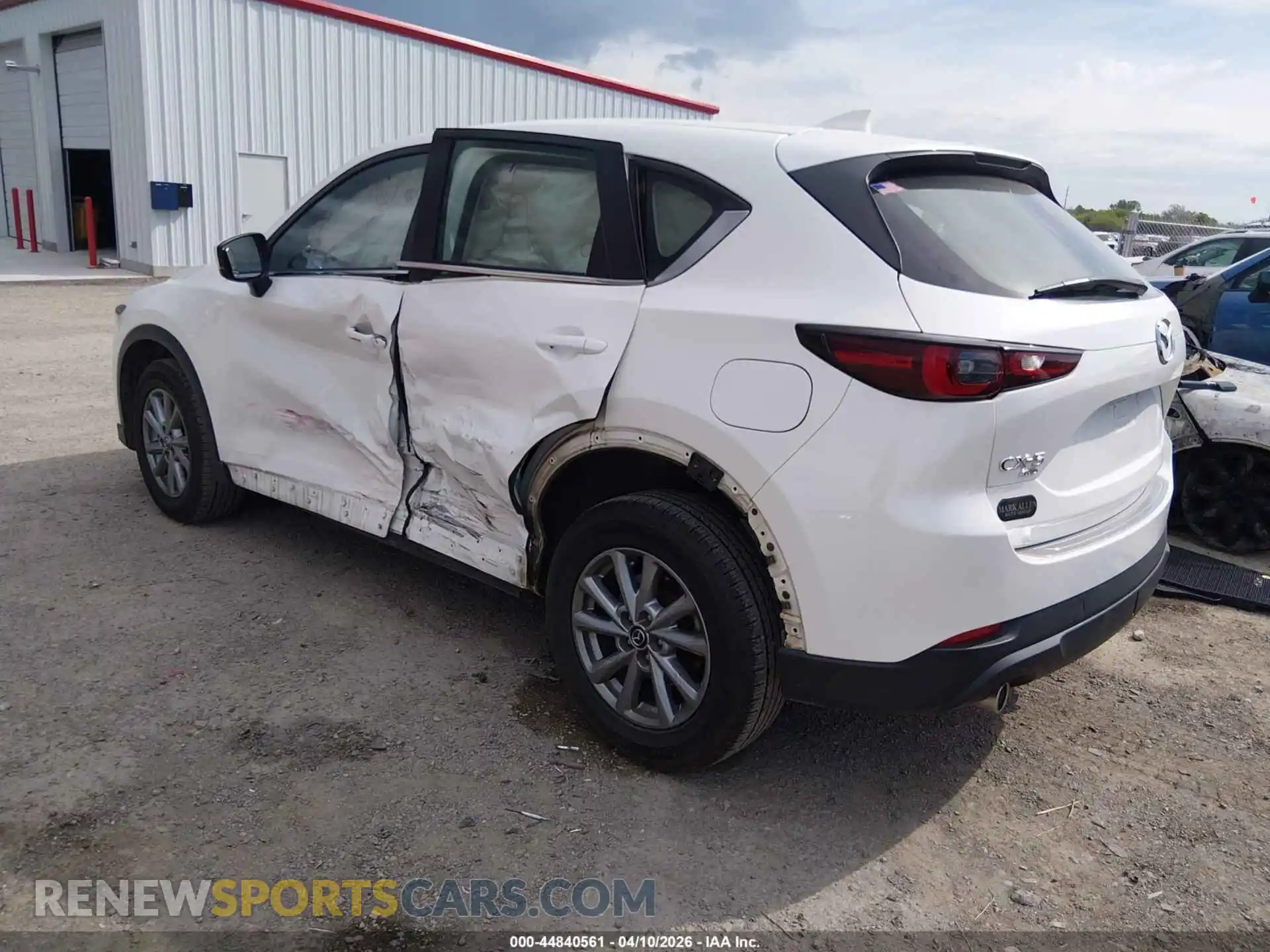 3 Photograph of a damaged car JM3KFBAM4N1572833 MAZDA CX-5 2022