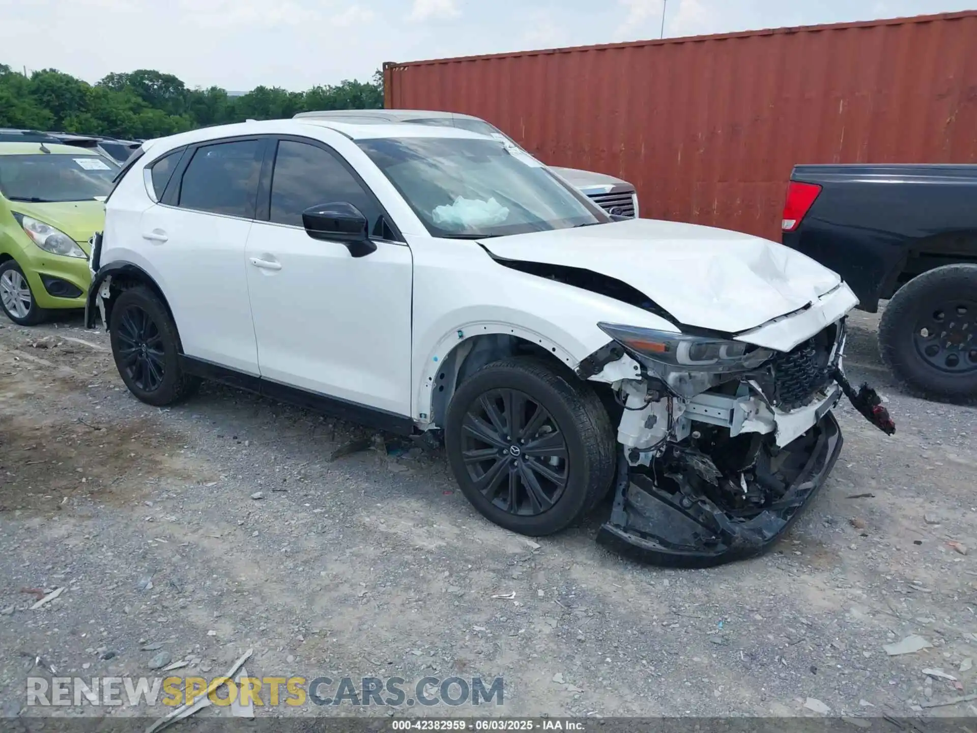 1 Photograph of a damaged car JM3KFBAYXN0575339 MAZDA CX-5 2022