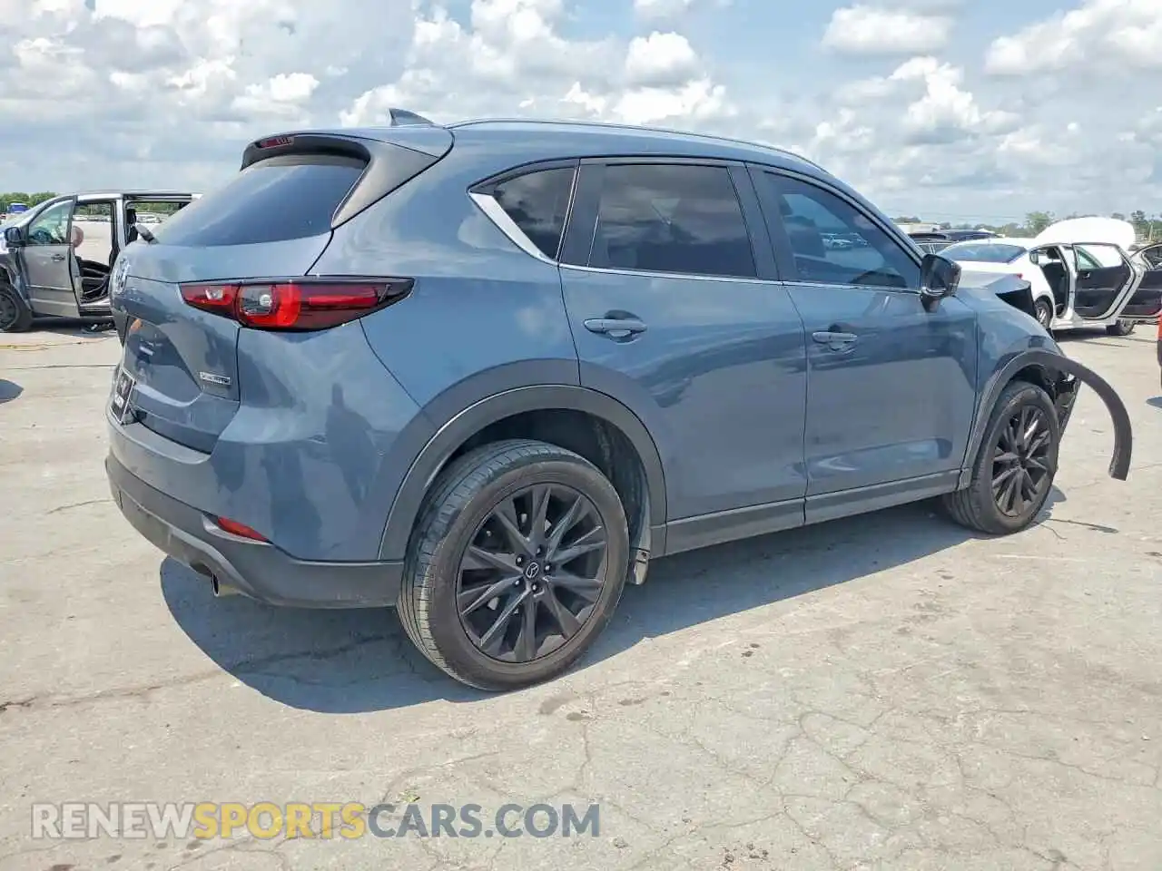 3 Photograph of a damaged car JM3KFBCM0N1580103 MAZDA CX-5 2022
