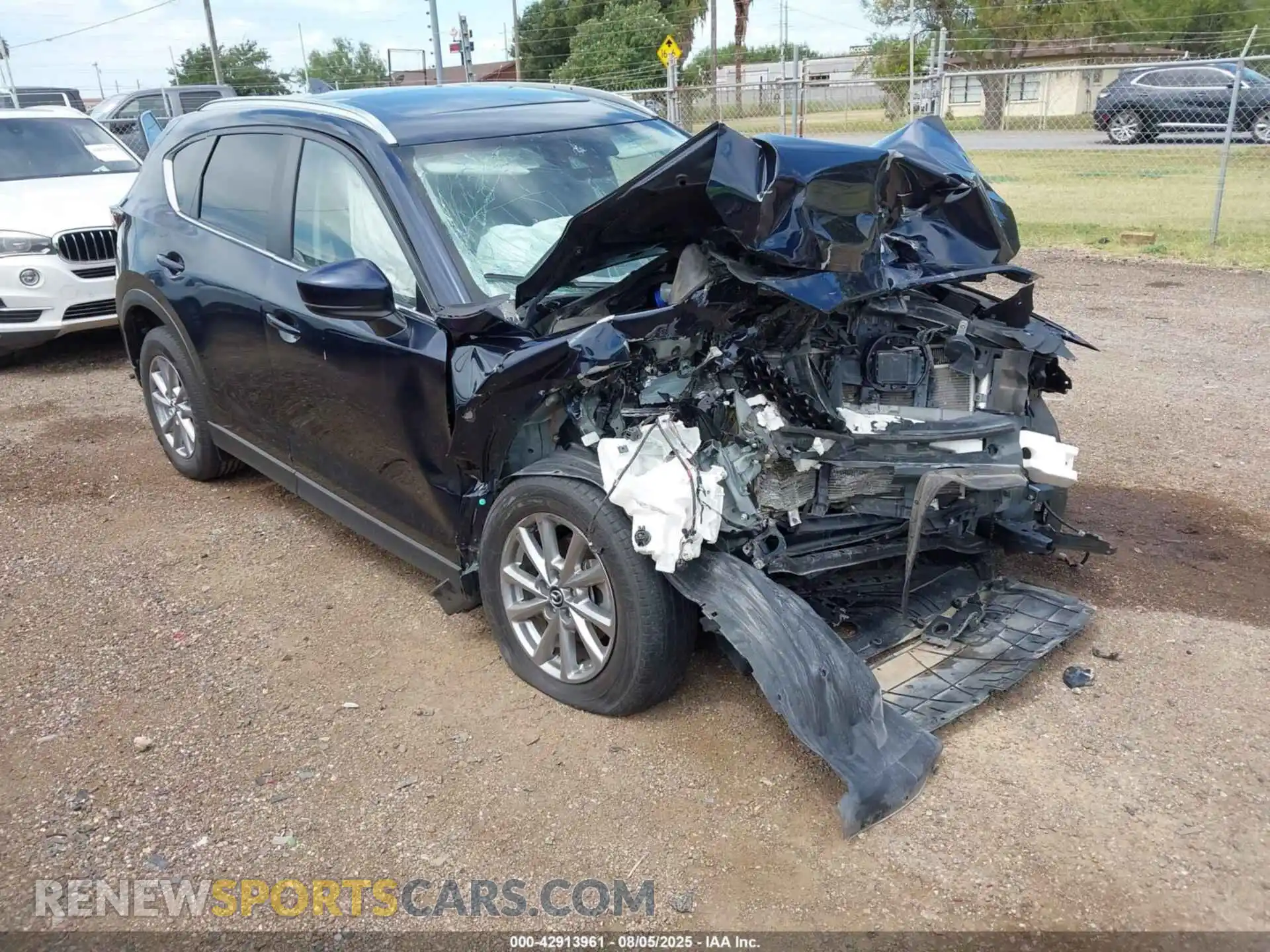 1 Photograph of a damaged car JM3KFBCM1N0559699 MAZDA CX-5 2022