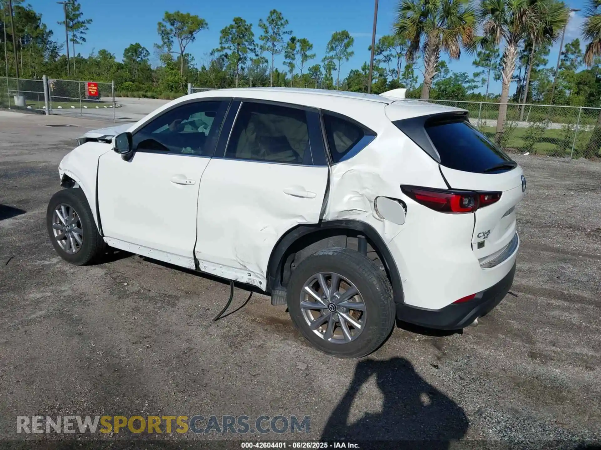 3 Photograph of a damaged car JM3KFBCM1N0571044 MAZDA CX-5 2022