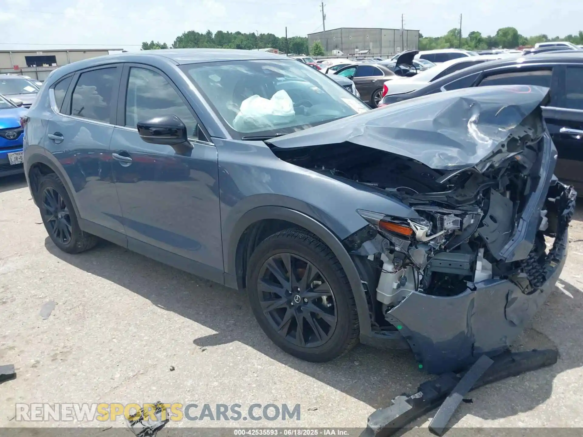 1 Photograph of a damaged car JM3KFBCM2N0571117 MAZDA CX-5 2022