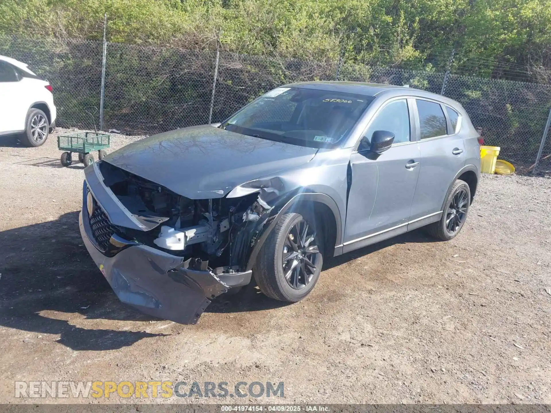 2 Photograph of a damaged car JM3KFBCM2N1583066 MAZDA CX-5 2022