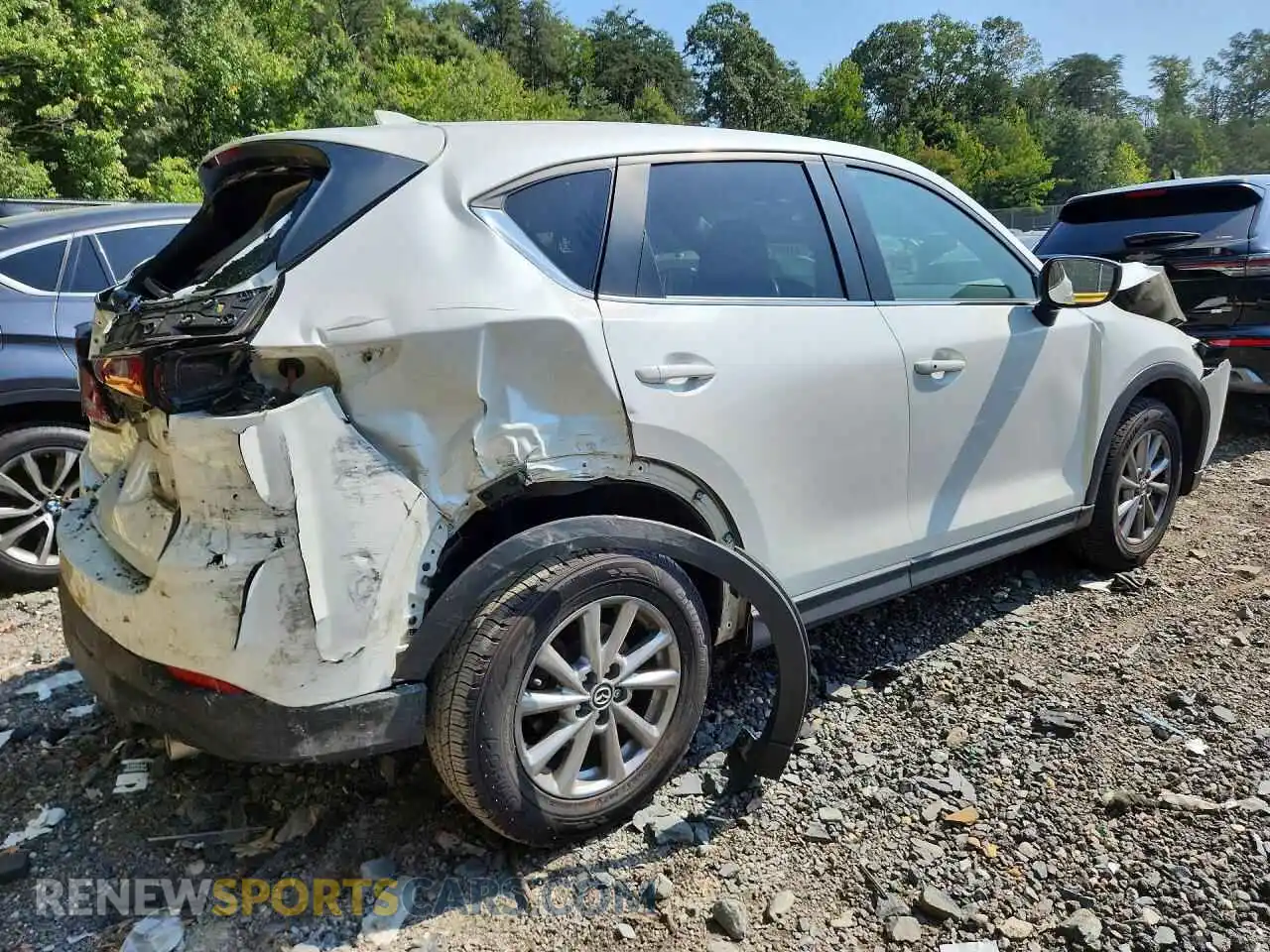 3 Photograph of a damaged car JM3KFBCM4N0570891 MAZDA CX-5 2022
