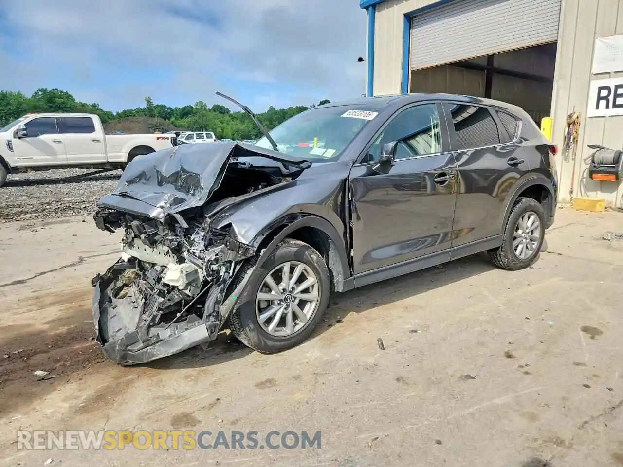 1 Photograph of a damaged car JM3KFBCM4N1570156 MAZDA CX-5 2022