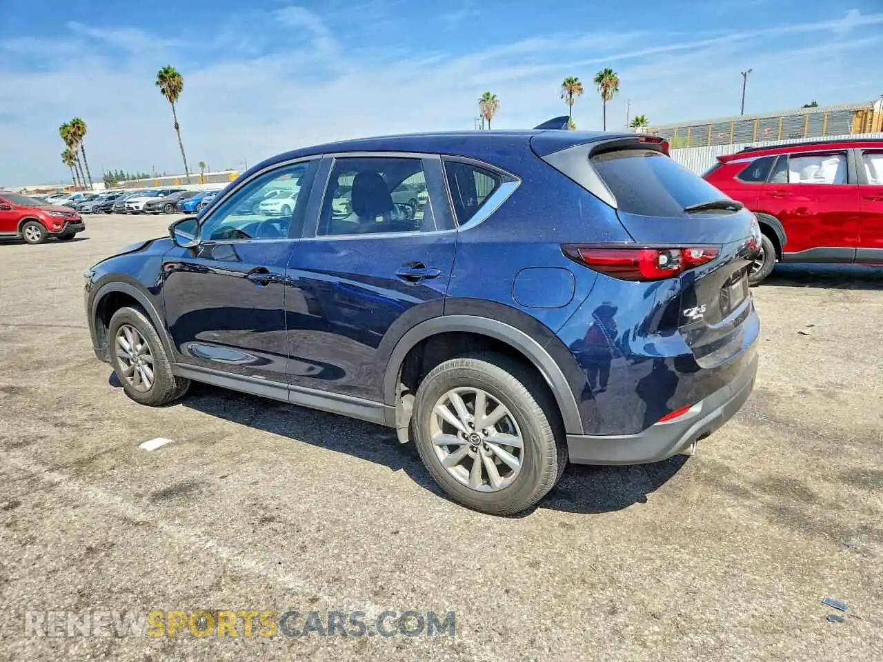 2 fotografías del automóvil dañado JM3KFBCM6N0565823 MAZDA CX-5 2022