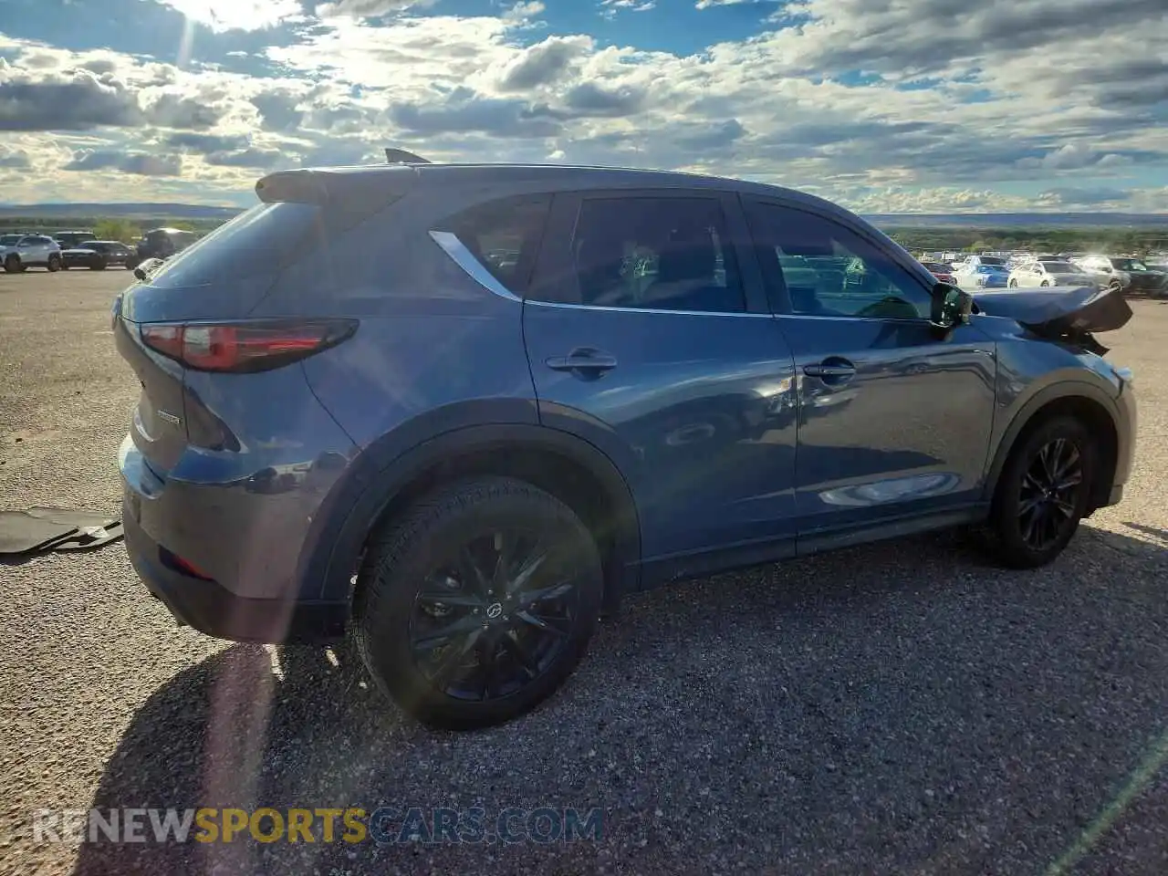 3 Фотография поврежденного автомобиля JM3KFBCM7N0547637 MAZDA CX-5 2022