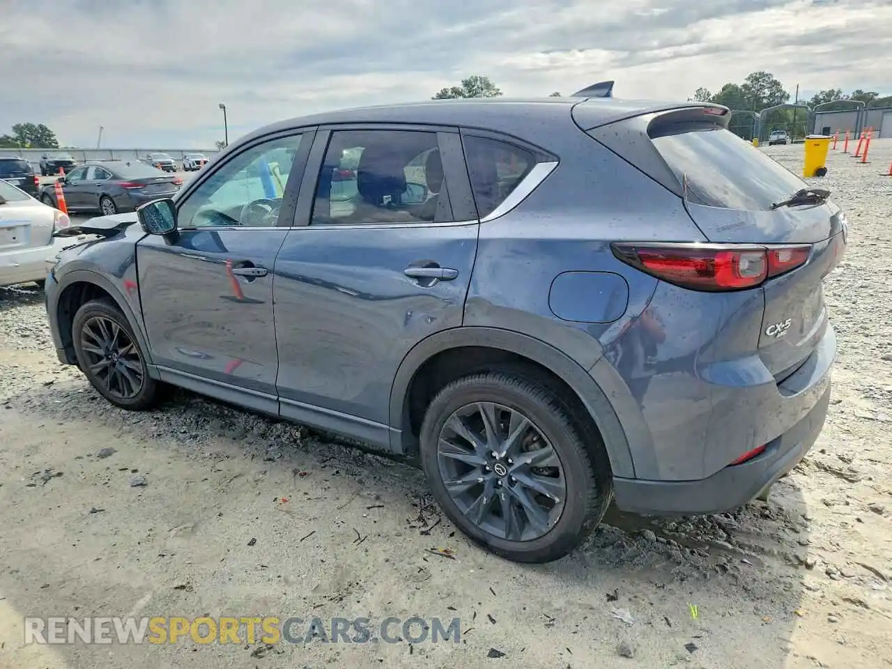 2 fotografías del automóvil dañado JM3KFBCM9N0581093 MAZDA CX-5 2022