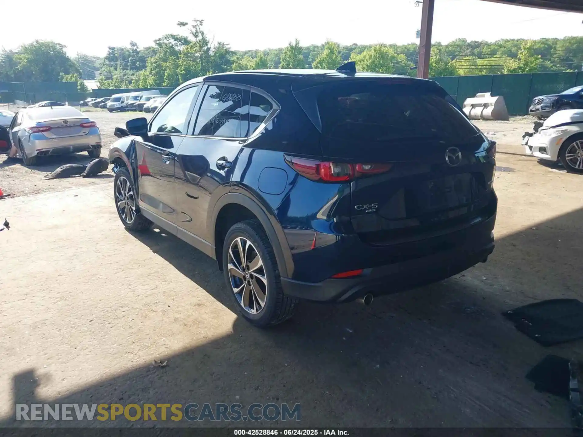 3 Photograph of a damaged car JM3KFBDM5N0628764 MAZDA CX-5 2022