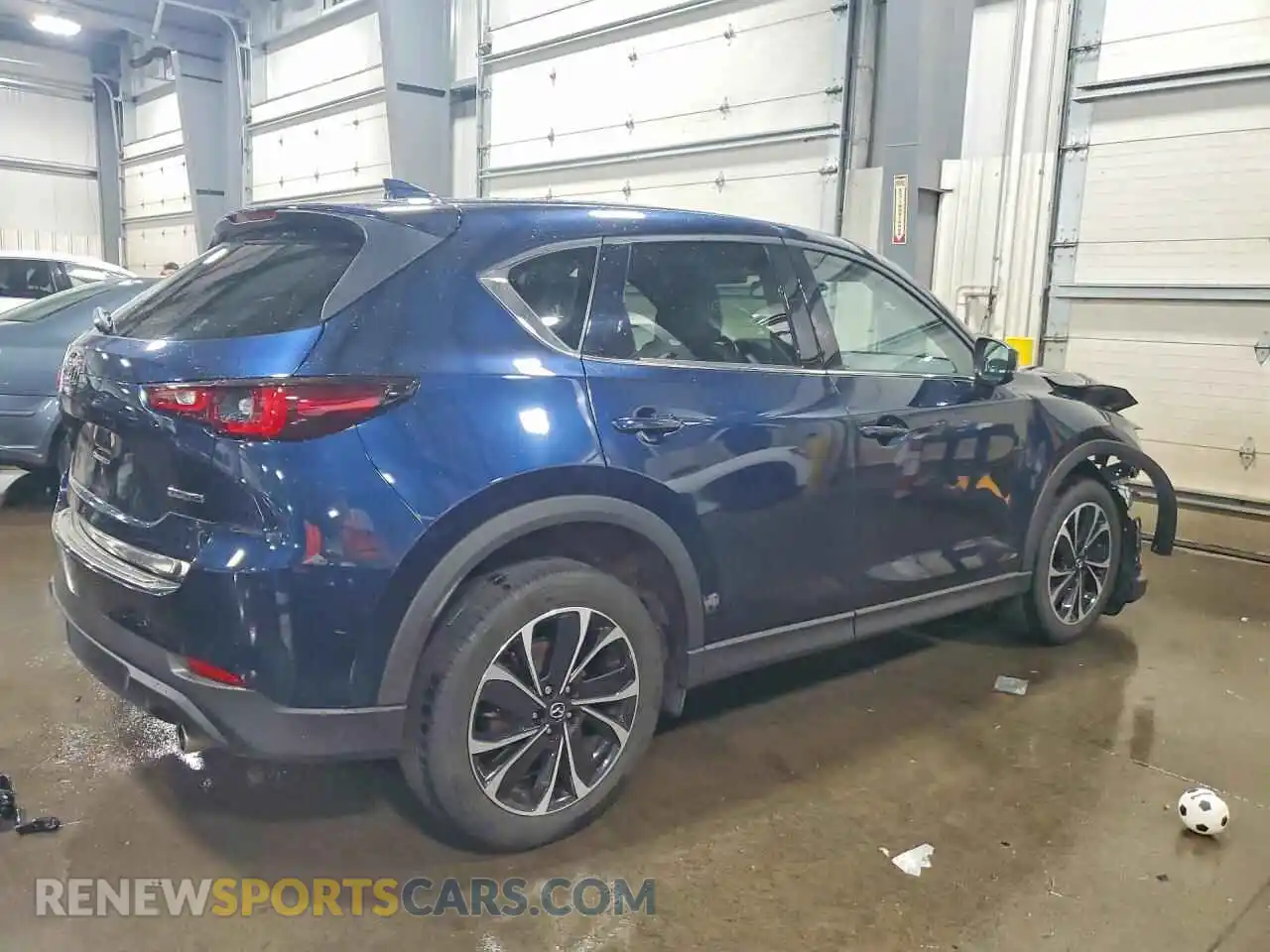 3 Фотография поврежденного автомобиля JM3KFBDM6N1531230 MAZDA CX-5 2022