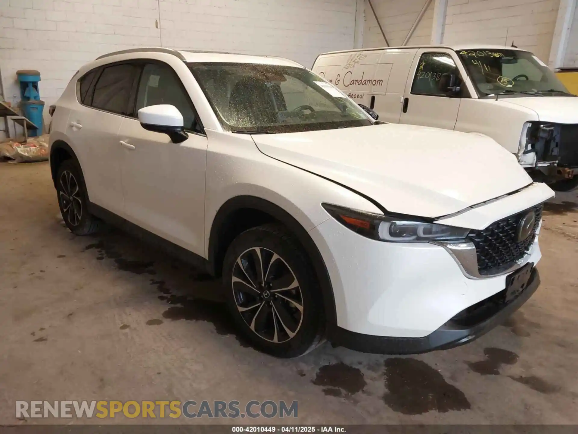 1 Photograph of a damaged car JM3KFBEM0N1613792 MAZDA CX-5 2022