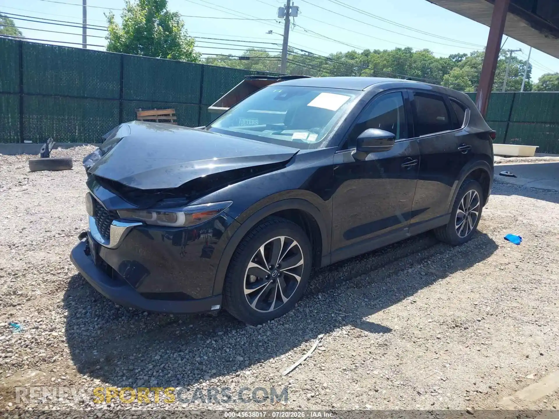 2 fotografías del automóvil dañado JM3KFBEM3N1621479 MAZDA CX-5 2022