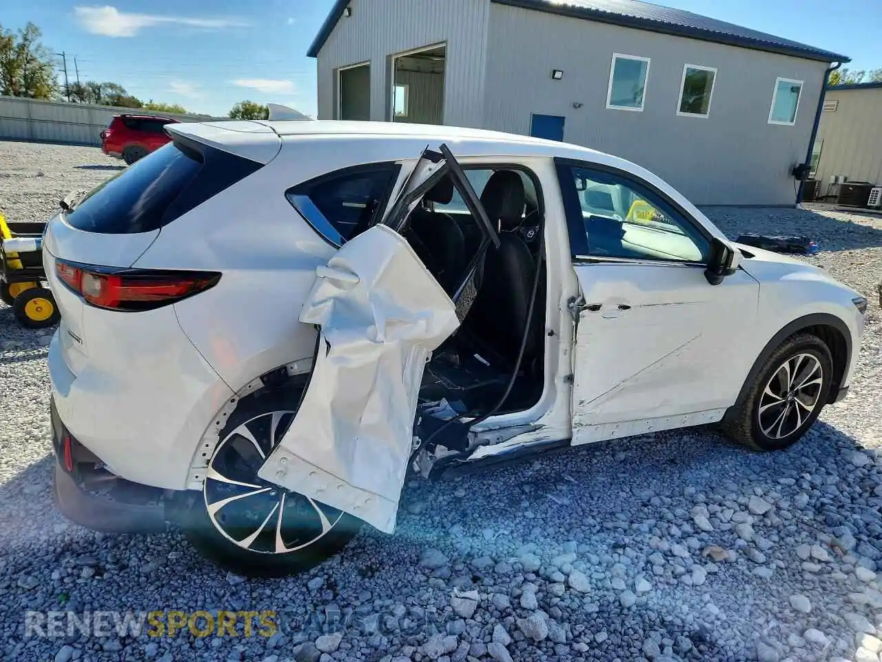 3 fotografías del automóvil dañado JM3KFBEM6N0588497 MAZDA CX-5 2022